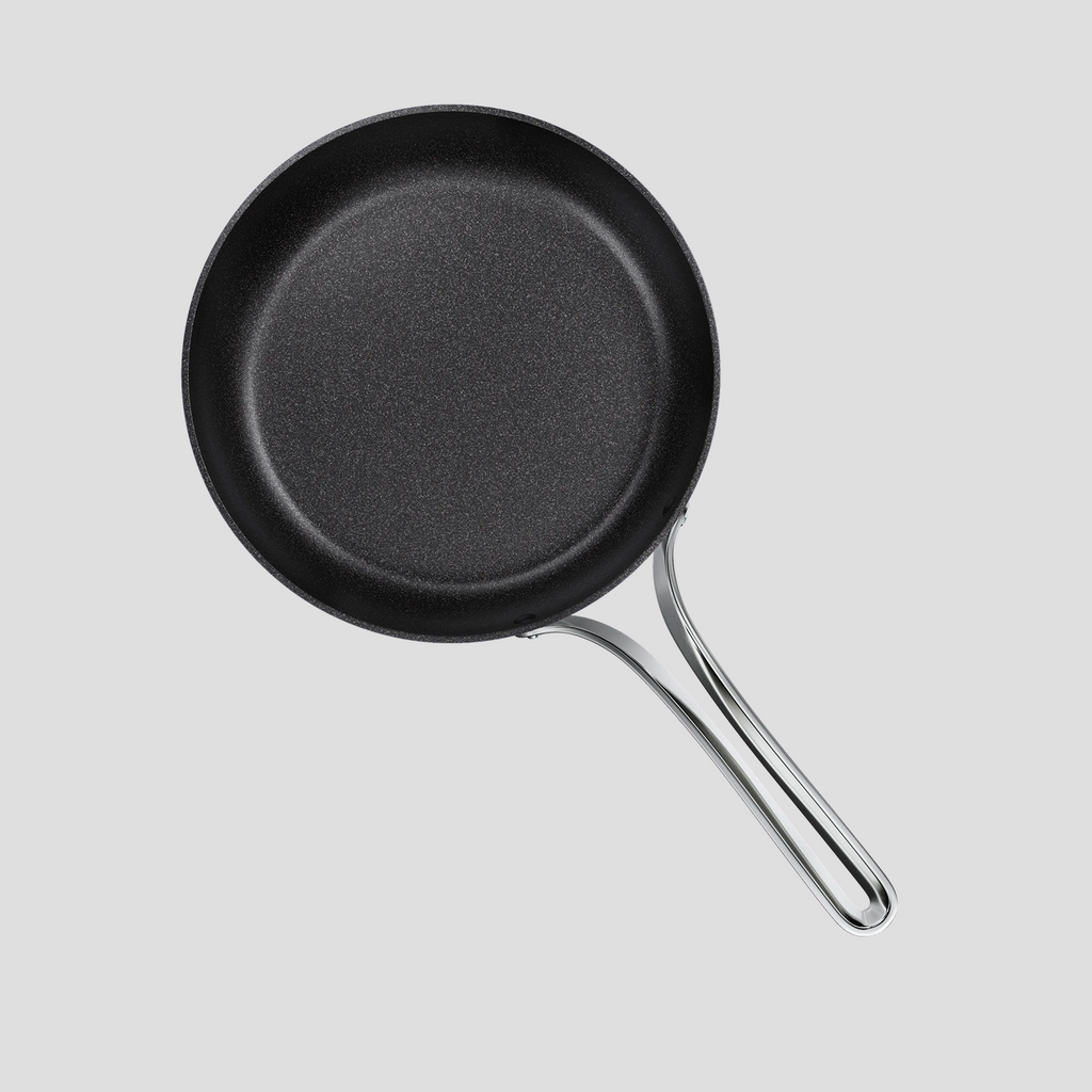 Panvica s nepriľnavým povrchom Emura